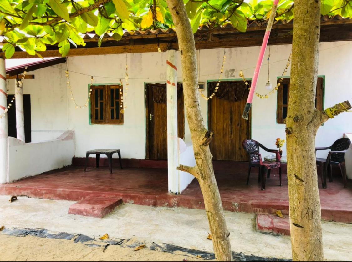 Golden Rich Hotel Arugam Bay Exterior photo